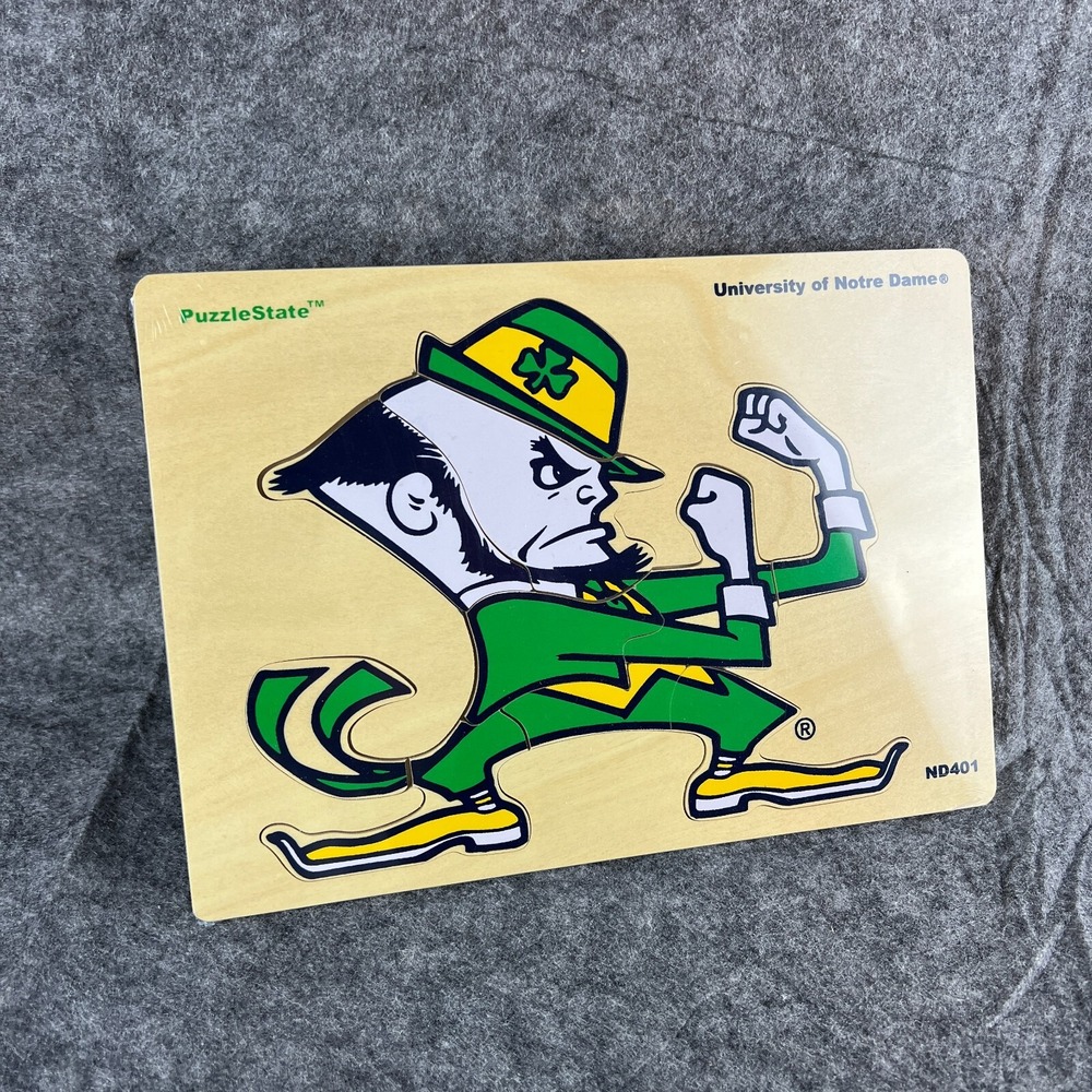 Notre Dame Fighting Irish Wood Child's Puzzle 8" X 10" NEW IN PACKAGE gift‎